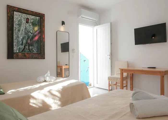 Angela\'S Rooms
