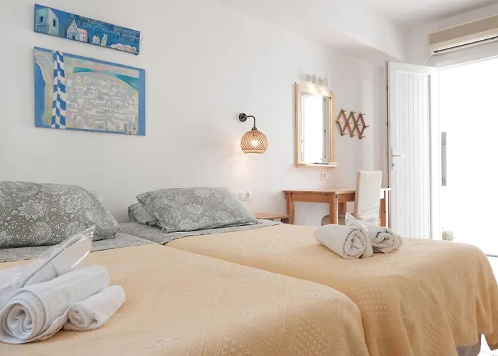 Angela\'S Rooms