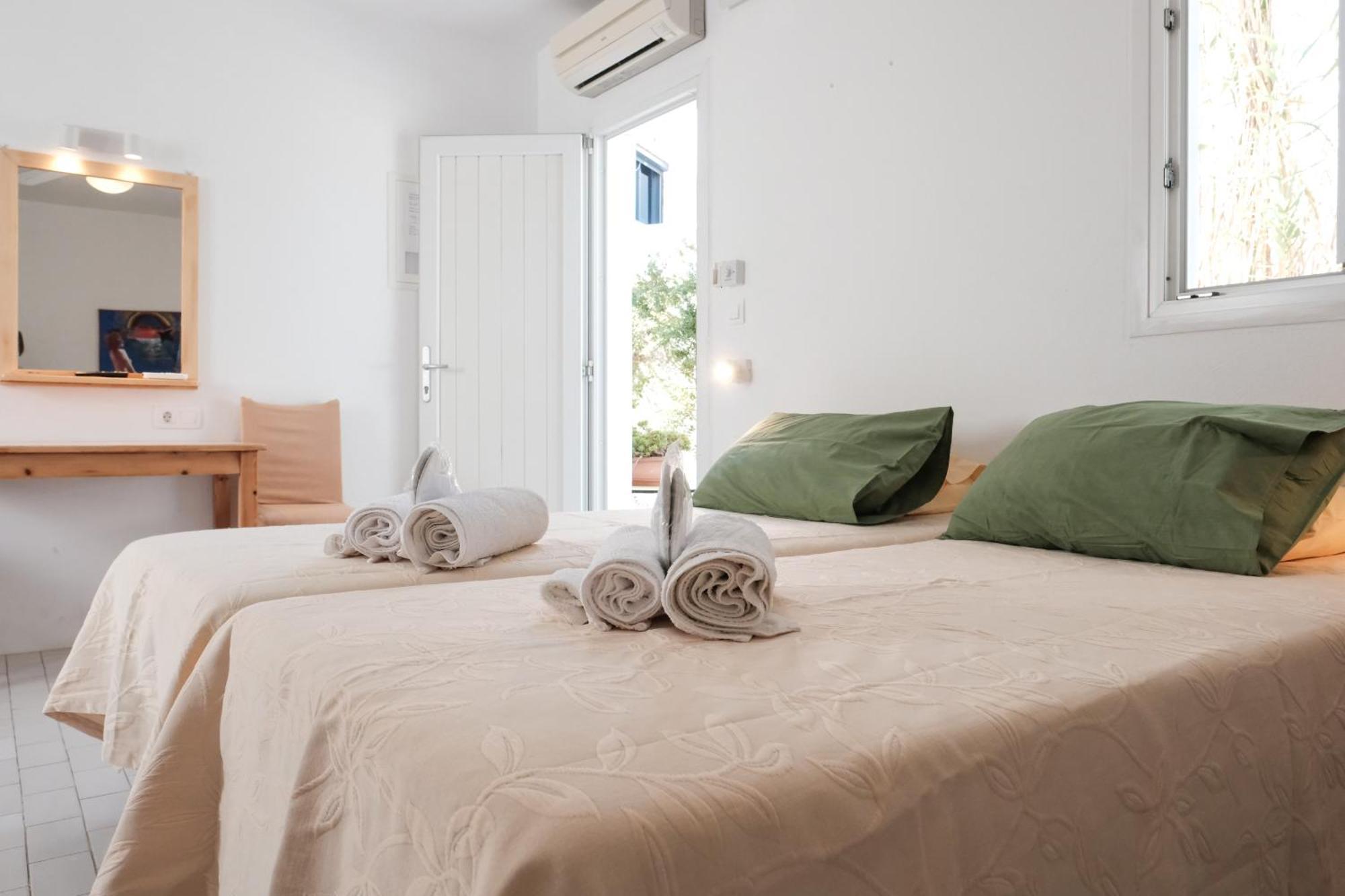 Guest house Angela's 2*