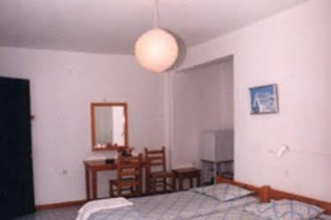Guest house Angela's 2*